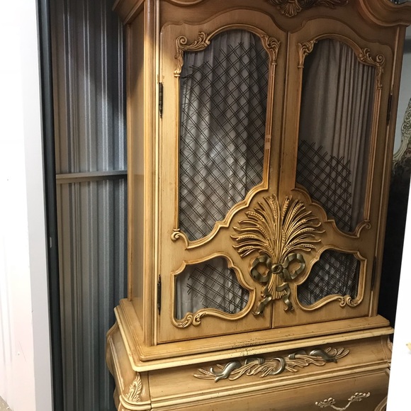 French provincial furniture - Picture 5 of 7